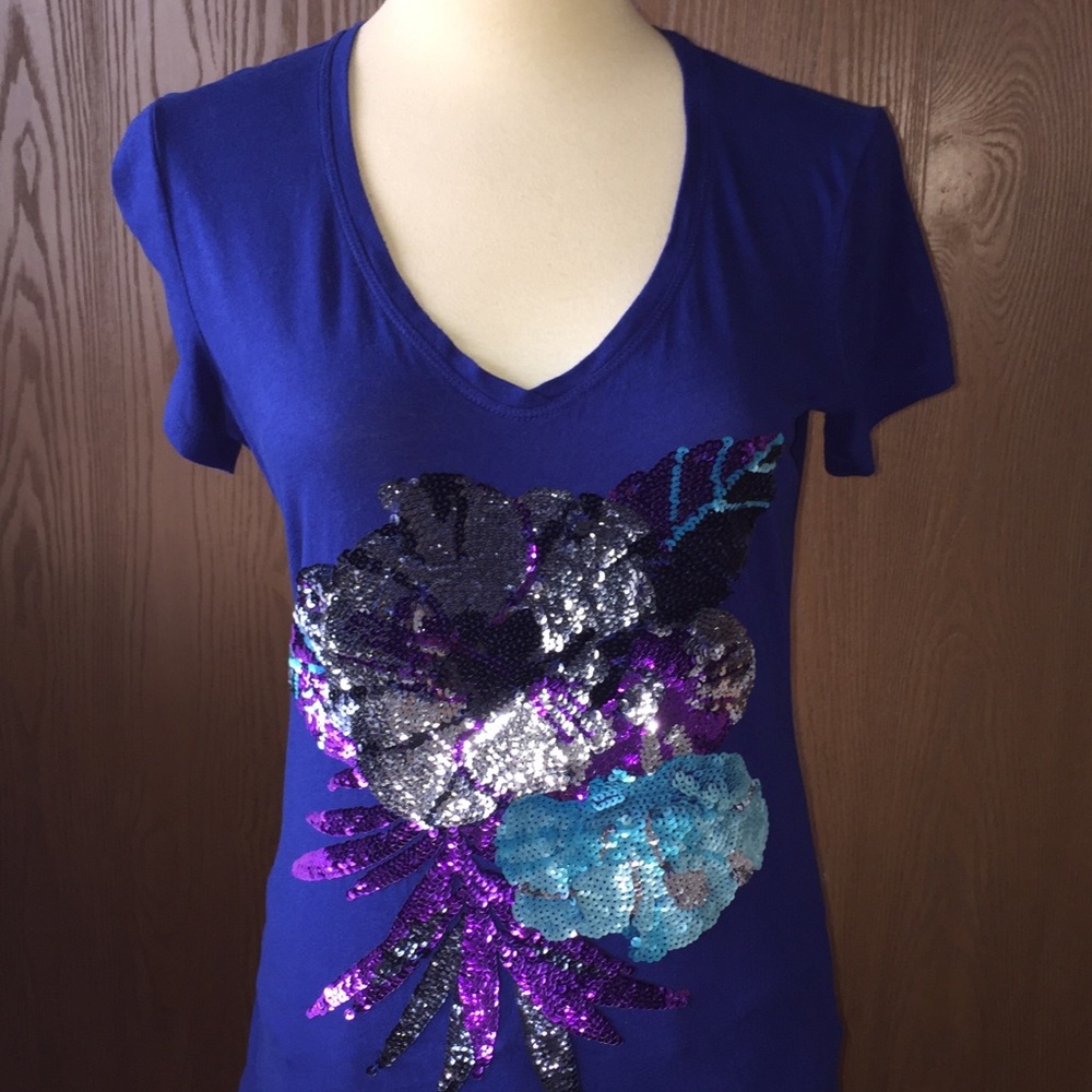 Express sequin embellished T shirt Sz S
